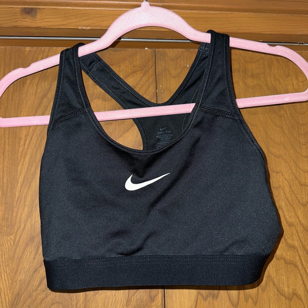 Nike Pro Sports Bra